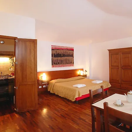 Borgo San Sebastiano بيرغيجي