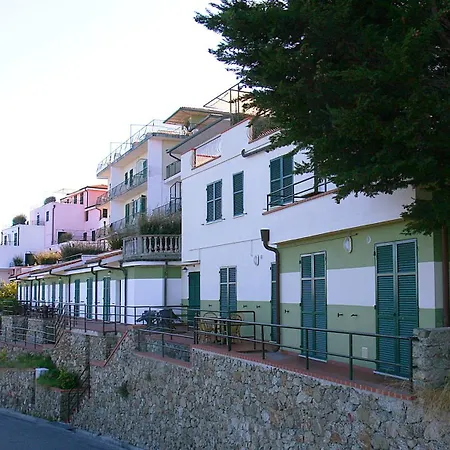 Borgo San Sebastiano شقة فندقية