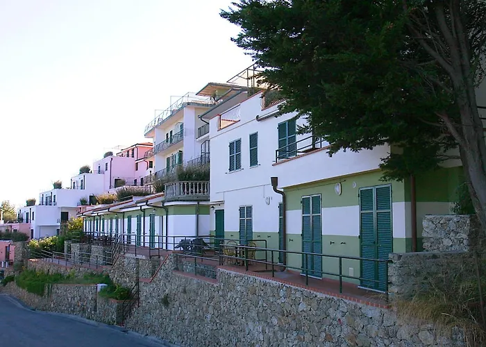 Borgo San Sebastiano Apartmanhotel