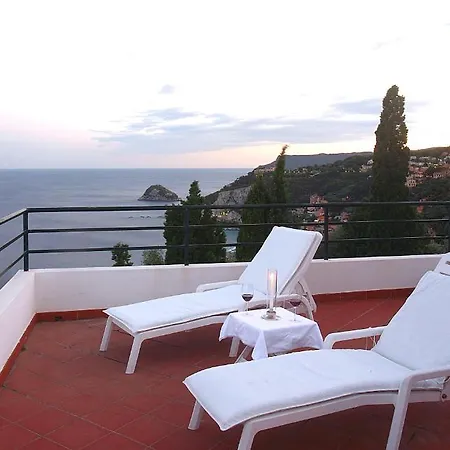 Borgo San Sebastiano * Bergeggi